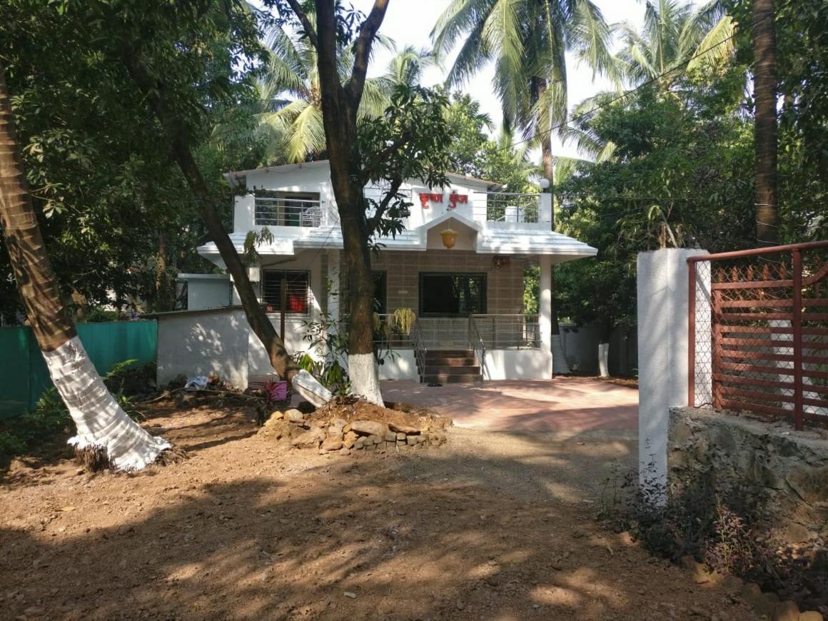 Krushna Kunj Holiday Home Alībāg Zewnętrze zdjęcie